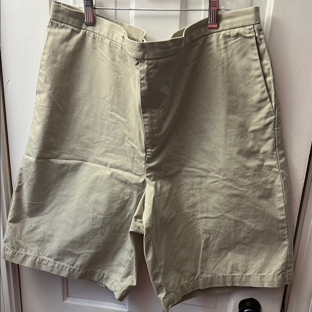 Women Cream Shorts